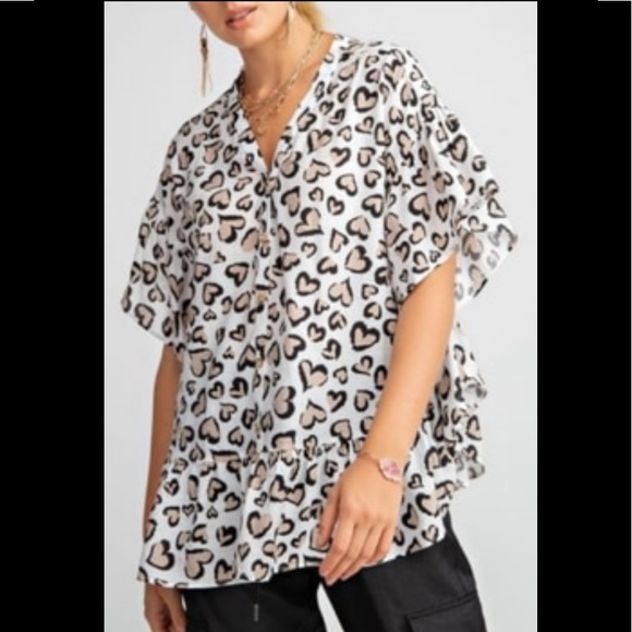 NEW Easel Boho Loose Heart Blouse - Picture 2 of 6